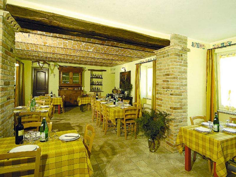 Agriturismo Cascina Anri Mango Extérieur photo